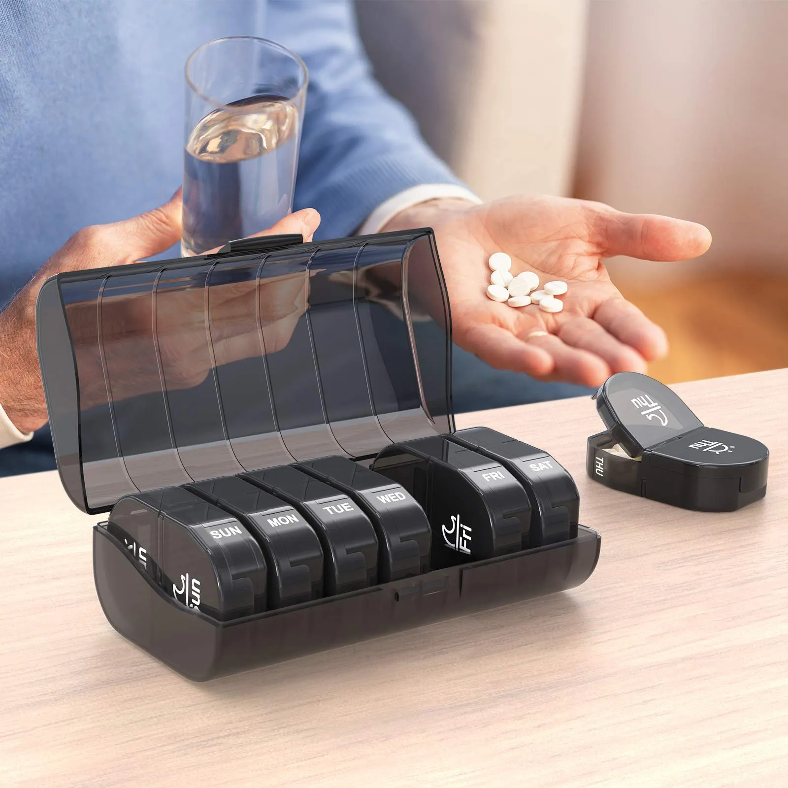 AUVON Pill Box Organiser, Pill Boxes 7 Day 2 Times A Day with 7 Black Attachable Pill Dispenser for Medicine, Medication, Vitamin, Supplement and Fish Oil (Black）